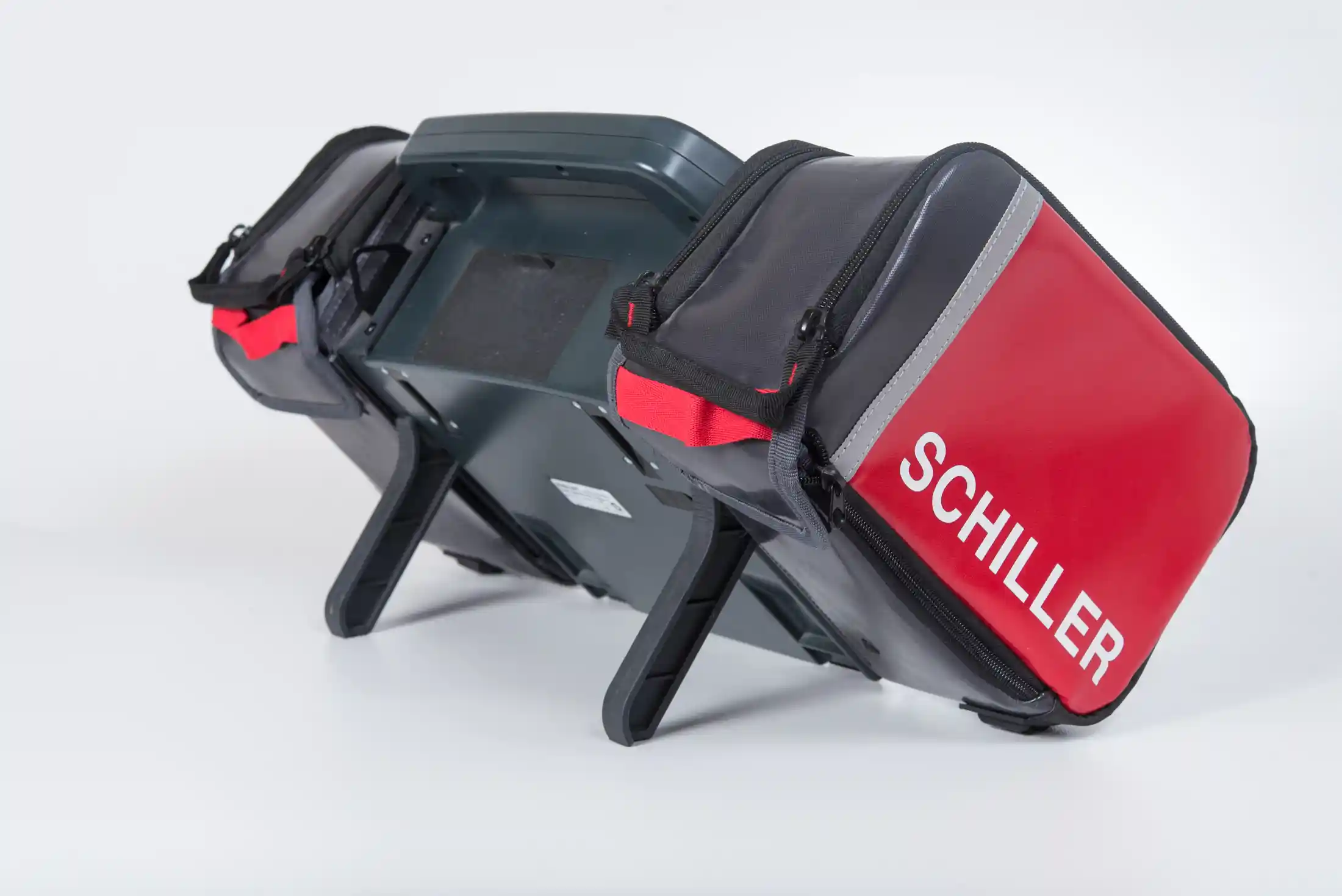 Shell-Case Schiller 除細動器用カスタムキャリングシステム